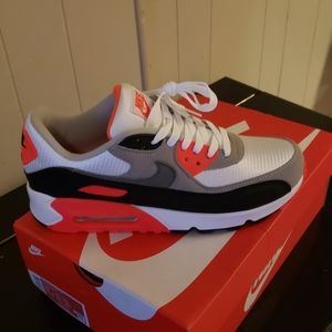 NIKE AIRMAX 90 INFRARED Sz 10